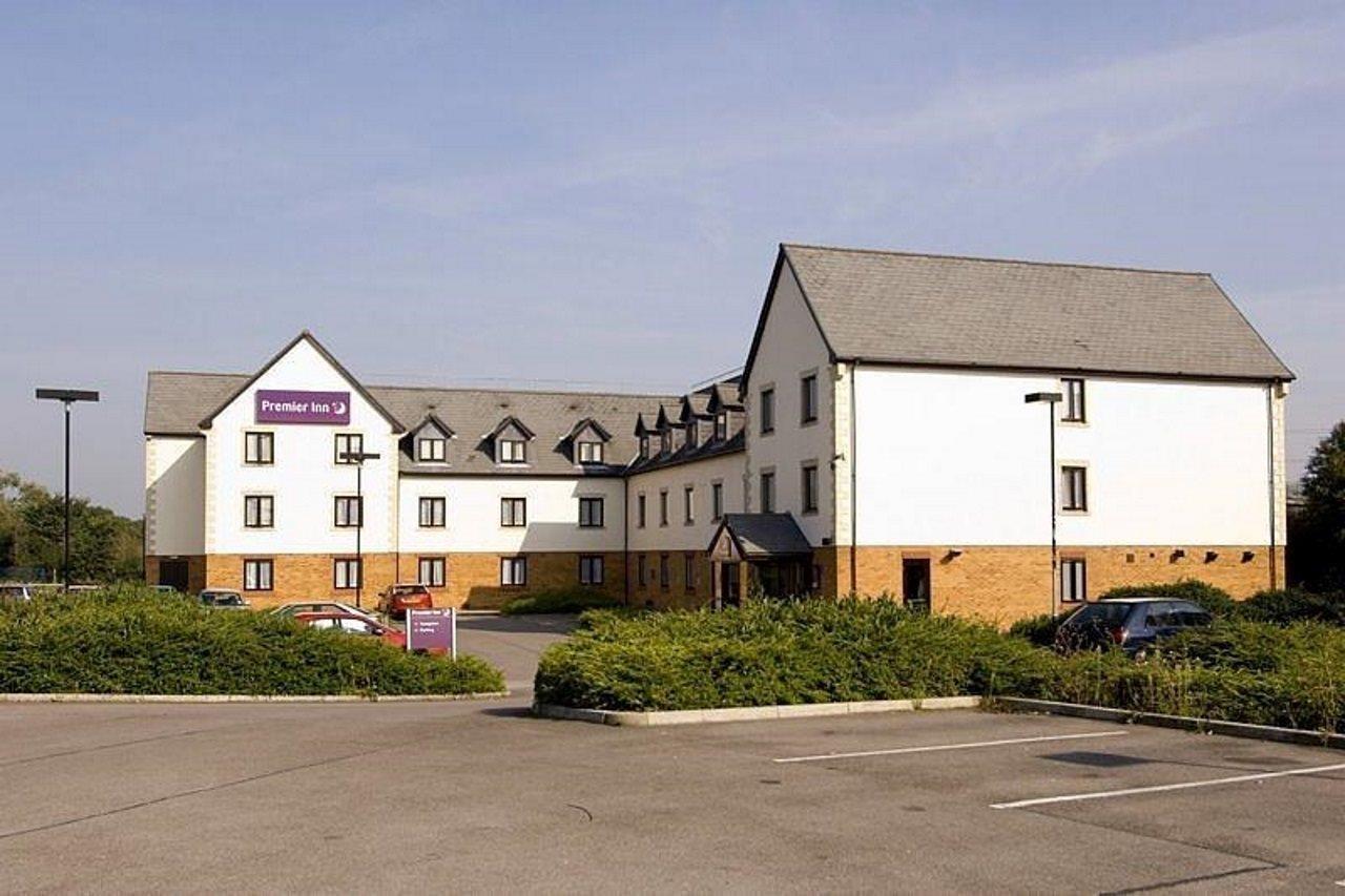 Premier Inn Глостер Экстерьер фото